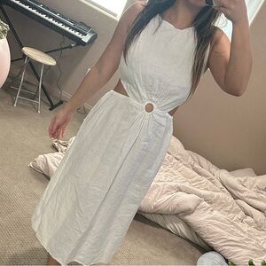 Chic White Cut-Out Midi Dress